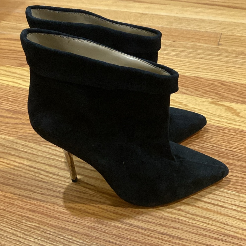 Aldo Dilgar black ankle boots